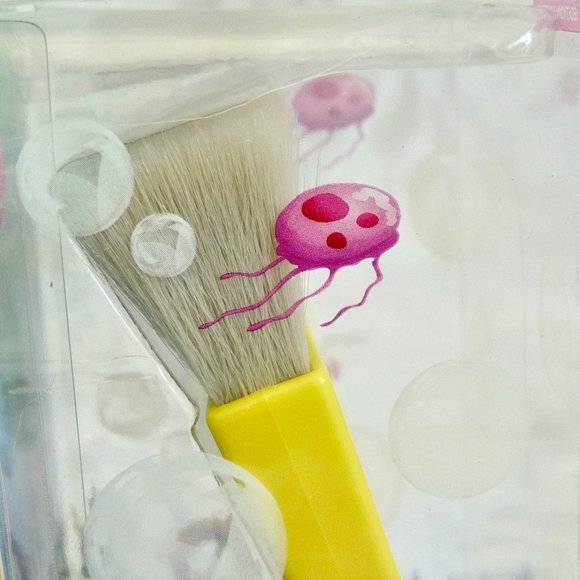 🎀 $7 - Wet n Wild x Spongebob Squarepants Flat Kabuki Makeup Powder Brush New - Picture 8 of 12